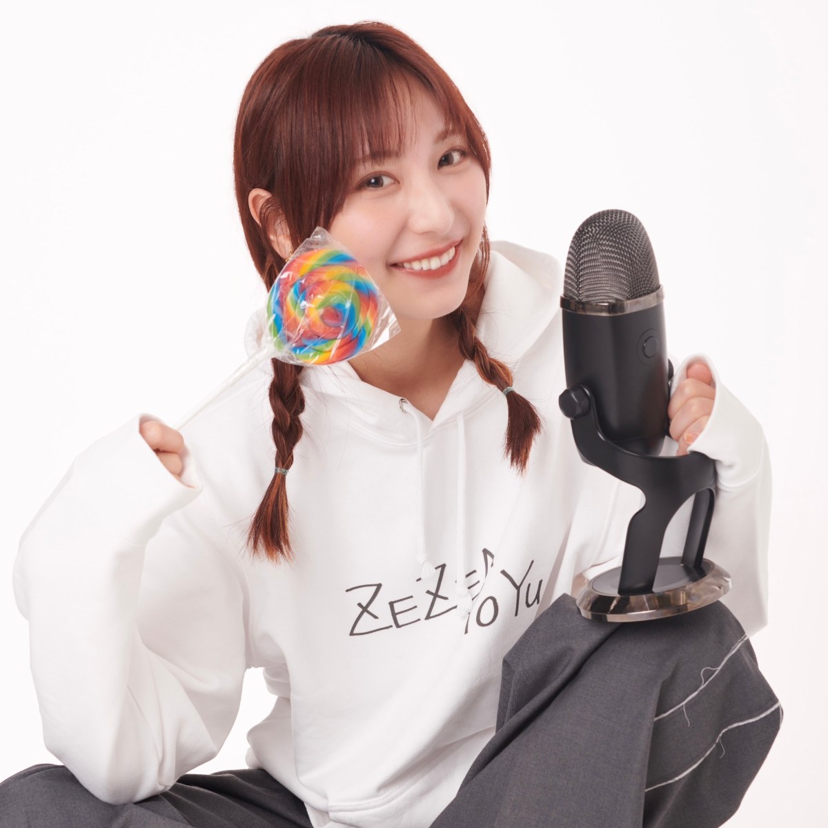 松屋フーズデーに出演した人気クリエイター「あやんぬ」